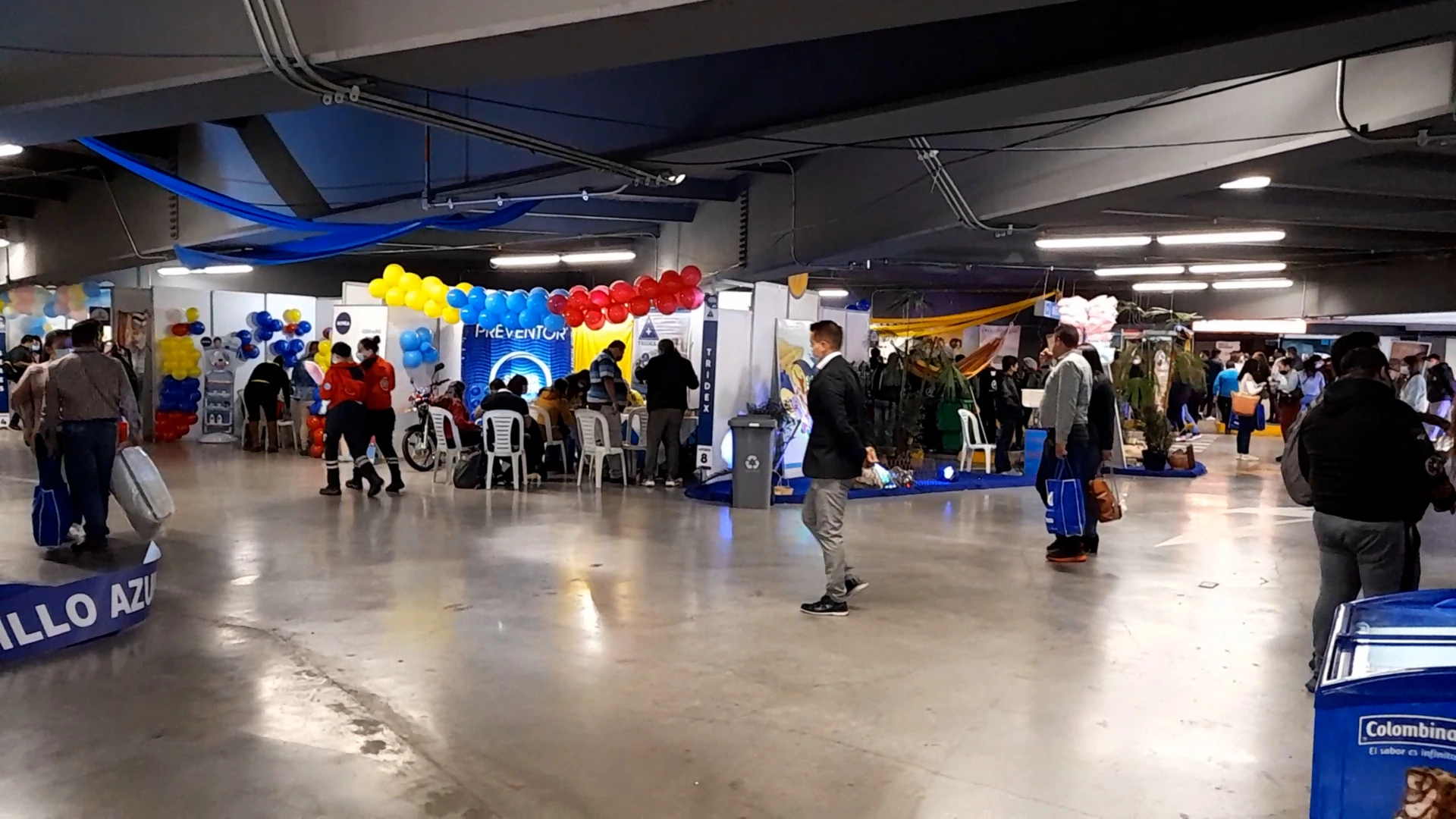 Internet para eventos y zonas WiFi profesionales en feria comercial